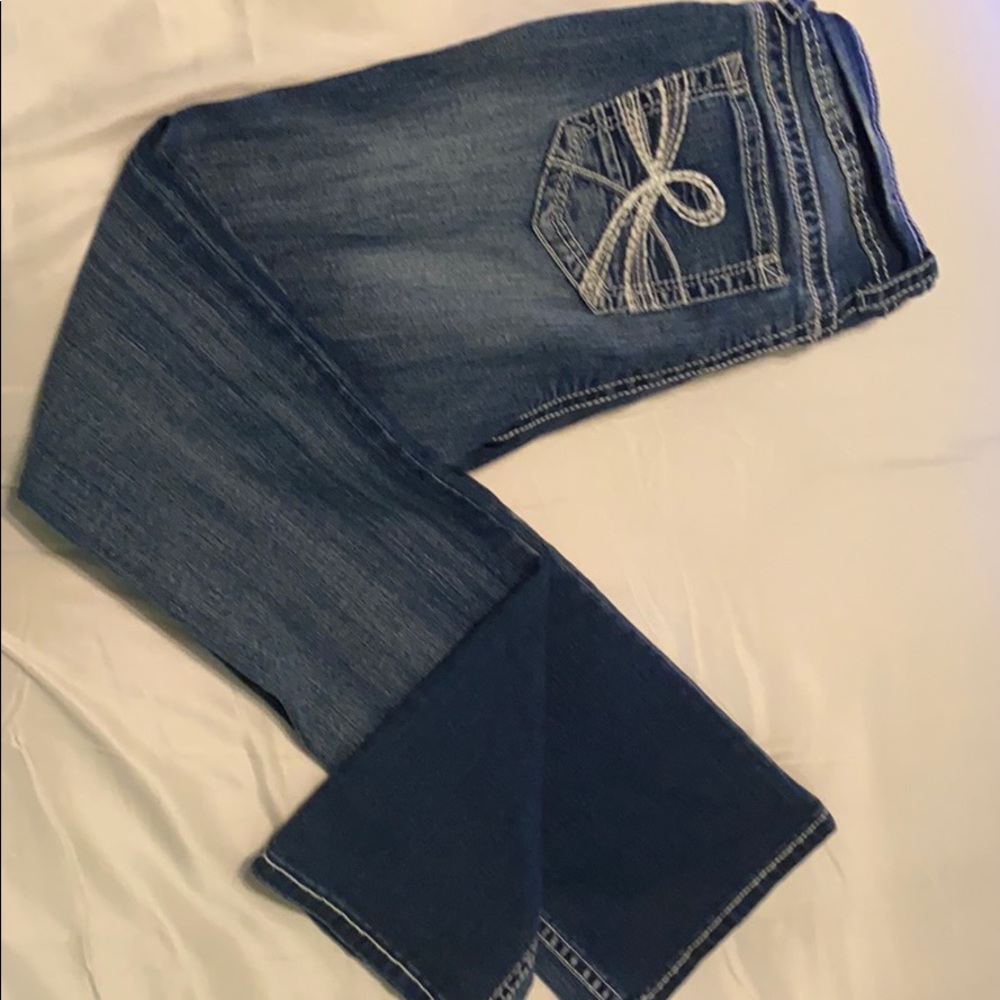 boot- cut jeans